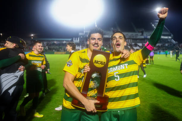 够硬！小蜘蛛已在世界杯、美洲杯、欧冠、国王杯半决赛进球.